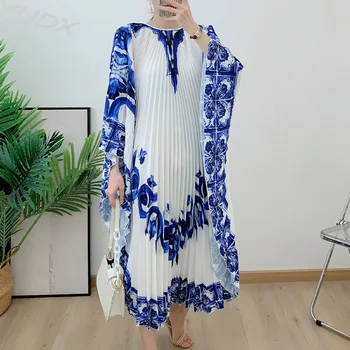 YUDX Miyake, Плиссированное Длинное платье с рукавом 